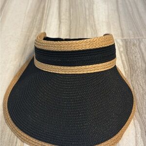 Stylish Black and Tan Women's Visor